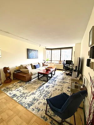 Rented by Compass | media 2
