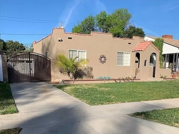 539 S Beachwood Dr, Burbank, CA 91506
