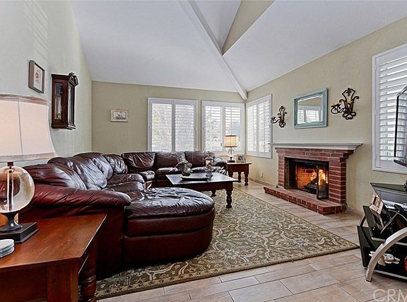 4th image of 20613 Ladeene Ave