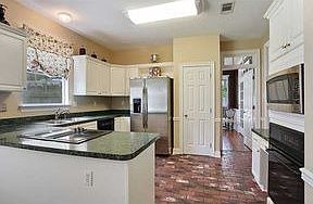 5th image of 1167 Milan Dr
