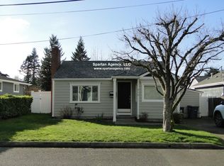 512 Snyder Ln, Sumner, WA 98390