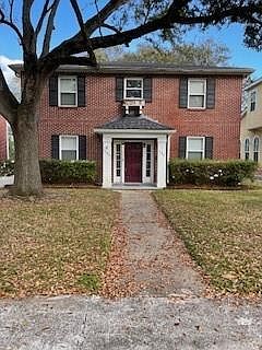 1st image of 135 Atherton Dr