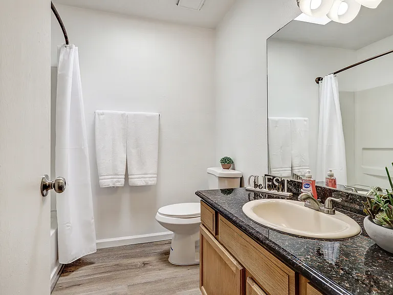 Upstairs Bath