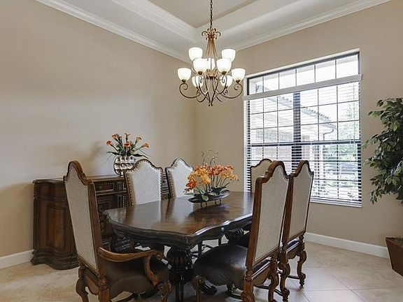 4th image of 1409 Merry Water Dr