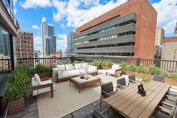 Rented by Related Rentals | media 88