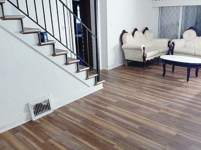 8424 Nylon Ave — Photo 2