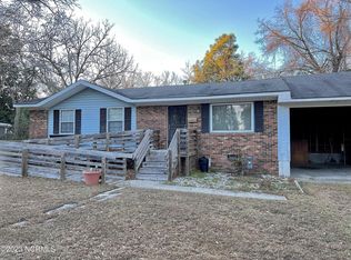 544 S Henley St, Southern Pines, NC 28387