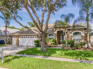 1833 S Ridge Dr, Valrico, FL 33594