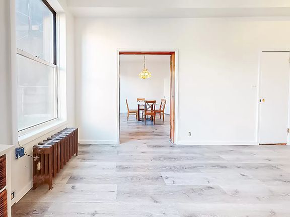 3rd image of 235 W 108th St #5I