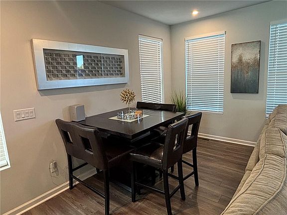 5th image of 1399 Creekside Cir NW