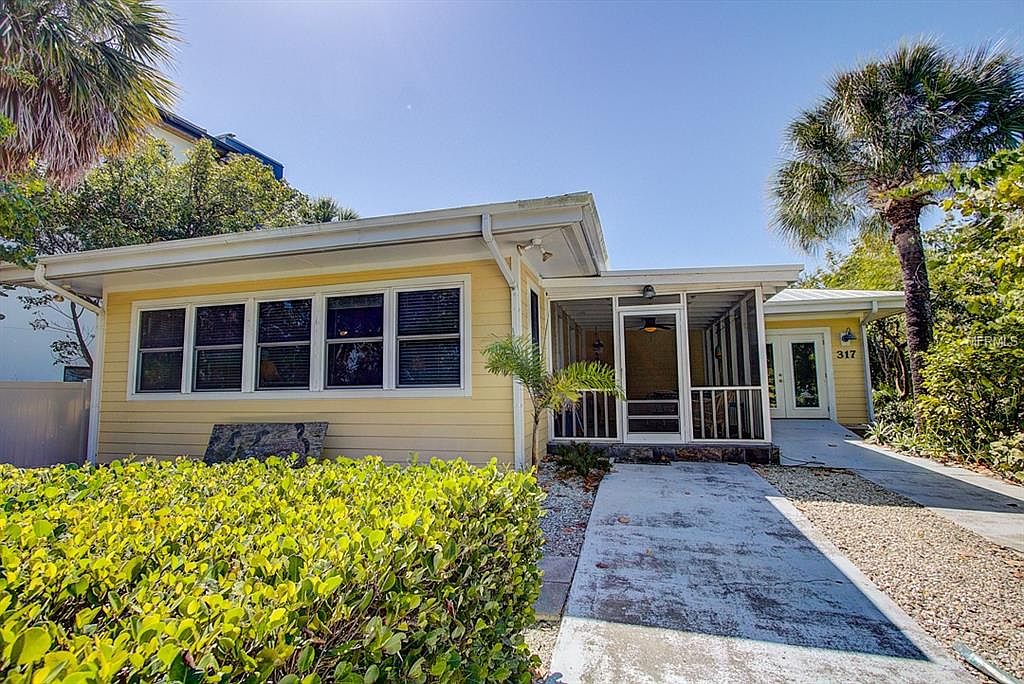 317 N Bay Blvd, Anna Maria, FL 34216 | Zillow