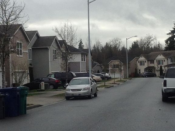 4th image of 7730 86th Dr NE