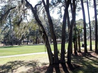 14 Red Oak Rd, Hilton Head Island, SC 29928