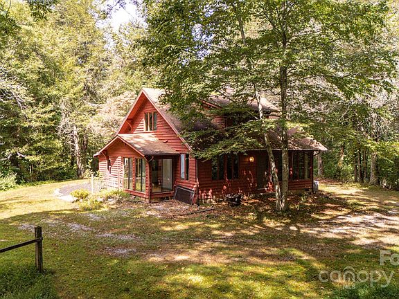 2nd image of 27 Beddingfield Dr