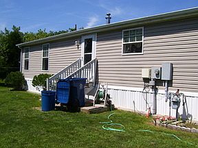 2nd image of 7 Rosewood Ln