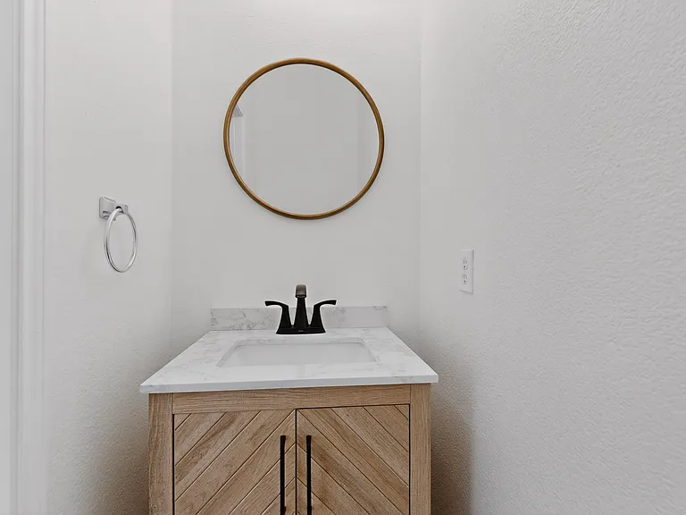 7807 Kristina Dr — Photo 9