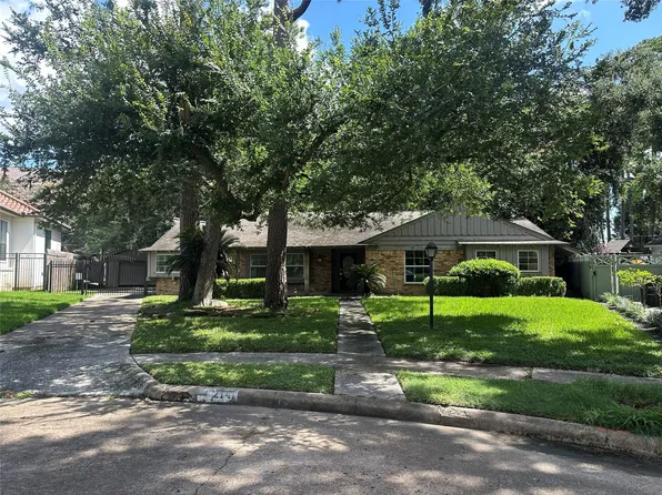 214 Mignon Ln, Houston, TX 77024