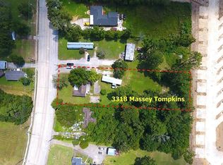3318 Massey Tompkins Rd, Baytown, TX 77521