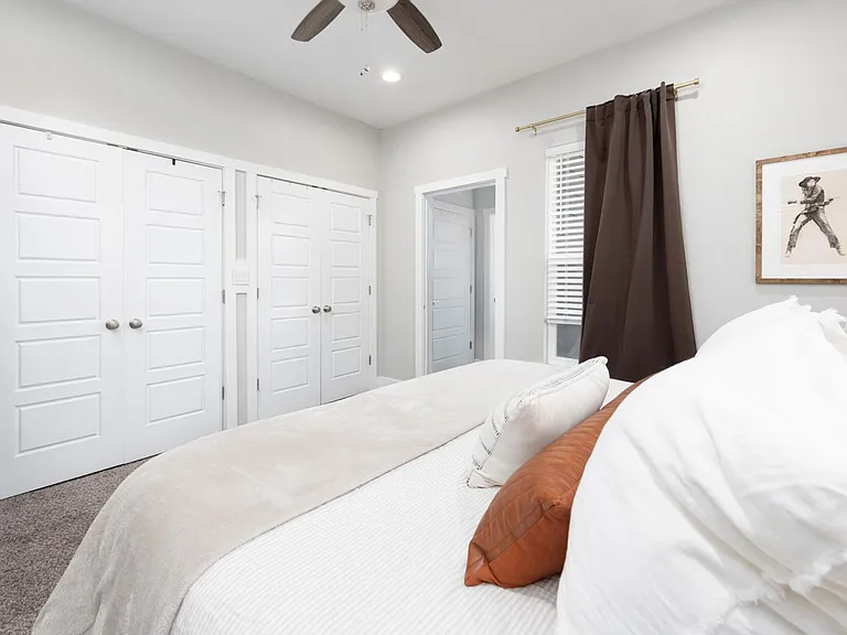 847 E Costilla St — Photo 12