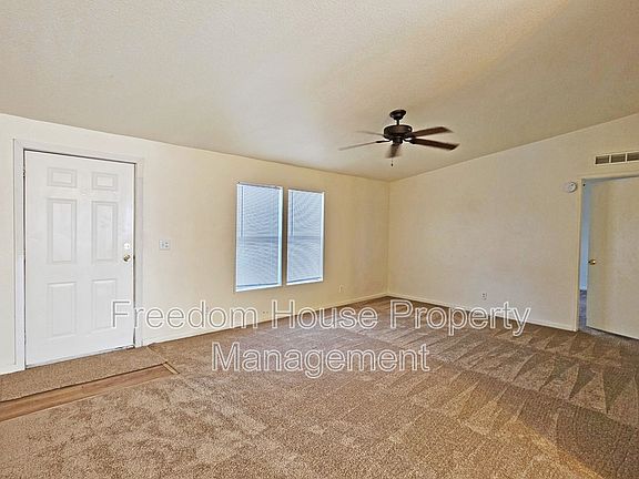 3rd image of 4400 Vicki Ann Rd