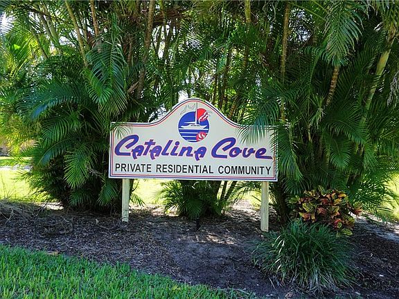 2nd image of 14509 Catalina Cir