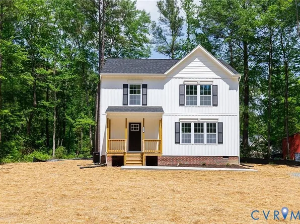 308 Crump Dr, Ruther Glen, VA 22546