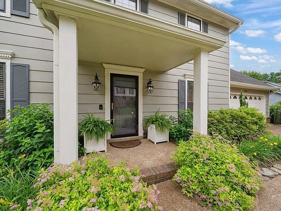 4th image of 5749 S Lake Oaks Dr