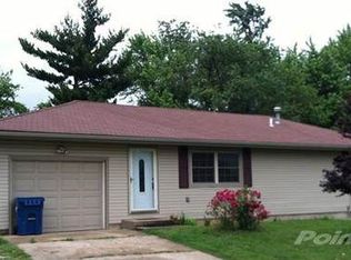 3231 W Water St, Springfield, MO 65802