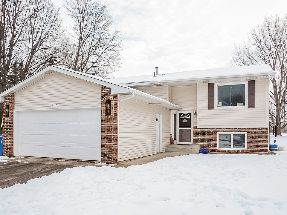 1st image of 6449 Applewood Ct