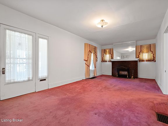 5th image of 4115 Vermont Ave