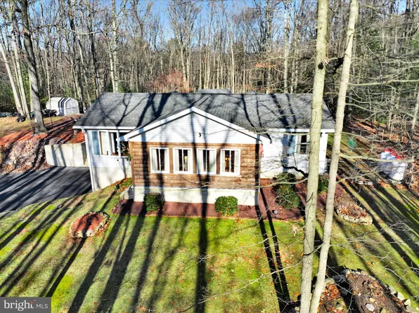 241 Kiehner Rd, Schuylkill Haven, PA 17972