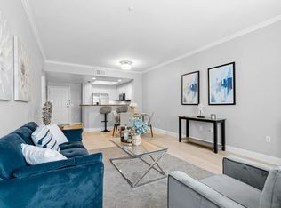 Condominium, La Jolla, CA 92037