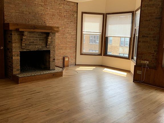 5th image of 2520 N Lincoln Ave #B3