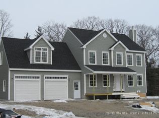 10 Grassland Dr, Gorham, ME 04038