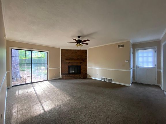5th image of 4542 Sandy Park Dr