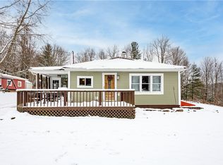 368 Fairview Rd, Fredonia, PA 16124