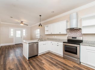 7016 Fig St, New Orleans, LA 70125