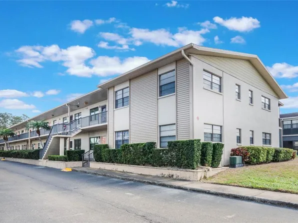 5967 Terrace Park Dr N Unit 202, Saint Petersburg, FL 33709