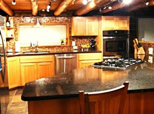 37031 SE 93rd Pl, Snoqualmie, WA 98065