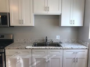 4100 E 7th St, Long Beach, CA 90804