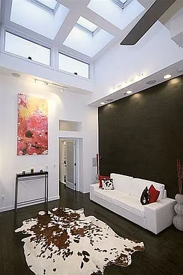 Sold by Hudson Place Realty | media 9