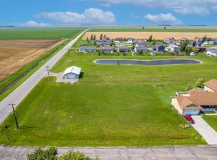 100 4th Ave W, Sabin, MN 56580