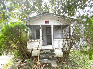 717 Shirley St, Dothan, AL 36303