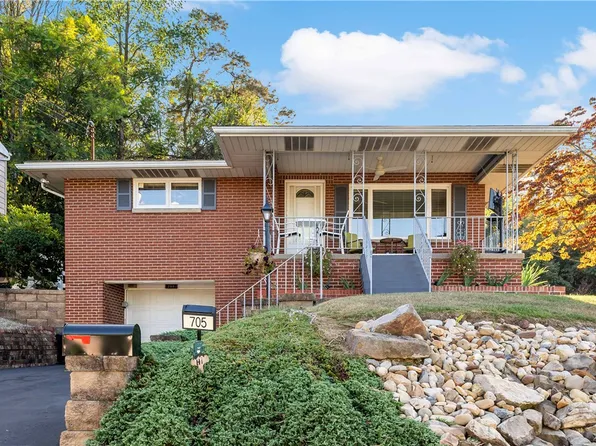 705 13th St, Clairton, PA 15025