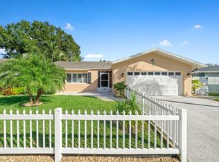 2061 Citrus Hill Ln, Palm Harbor, FL 34683