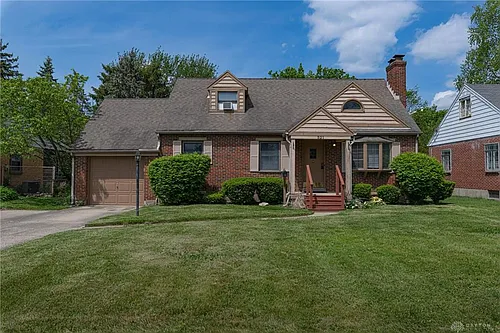 521 Oakview Dr Photo 1