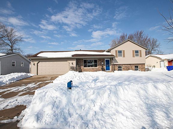 2nd image of 39 Welcome Cir