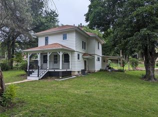 414 Goldengate St, Robinson, KS 66532