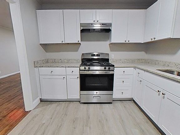 3rd image of 218 S 74th East Ave
