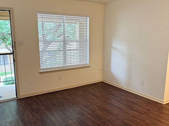 3rd image of 222 N Center St APT 202